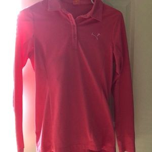 Dry fitness over shirt